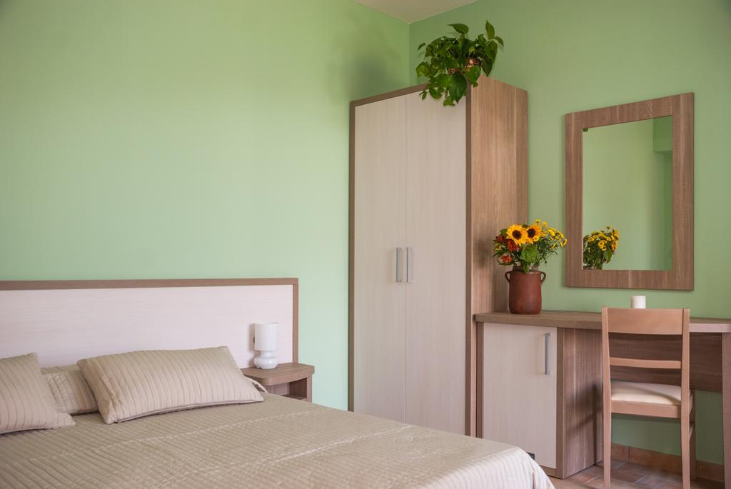 Casa Delfico Ristoro In Famiglia Konuk evi Teramo Oda fotoğraf